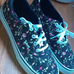 Flowers covered vans